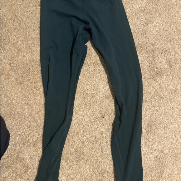 Lulu lemon leggings - Picture 6 of 8